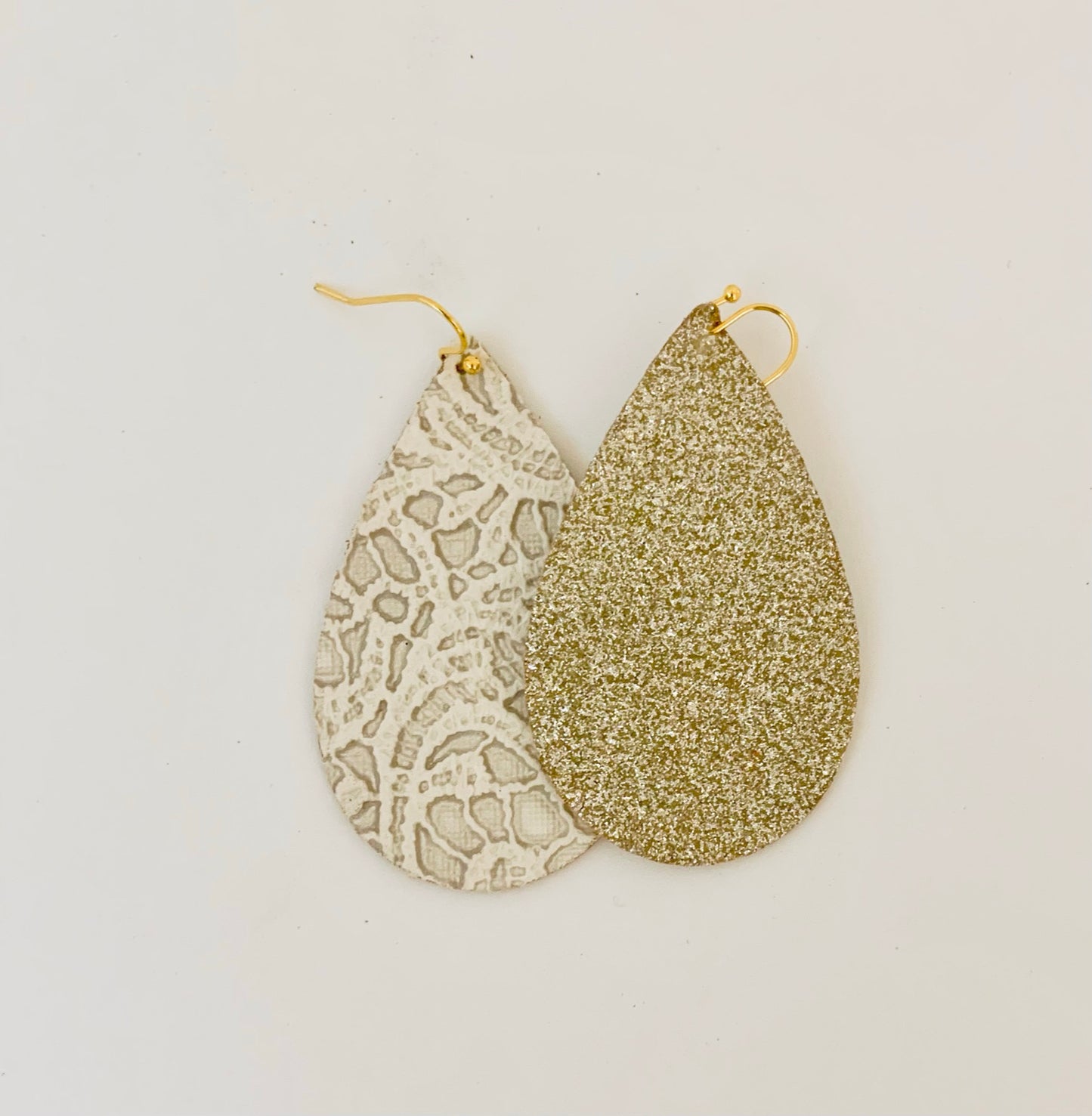 Lace Tear Drop Reversible Ear Rings